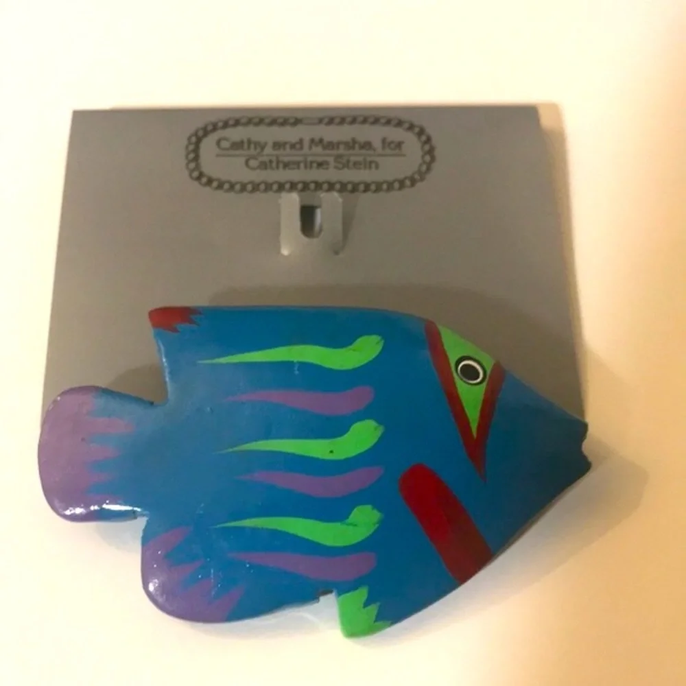 Vintage Cathy and Marsha blue wooden fish brooch boho summer beach
